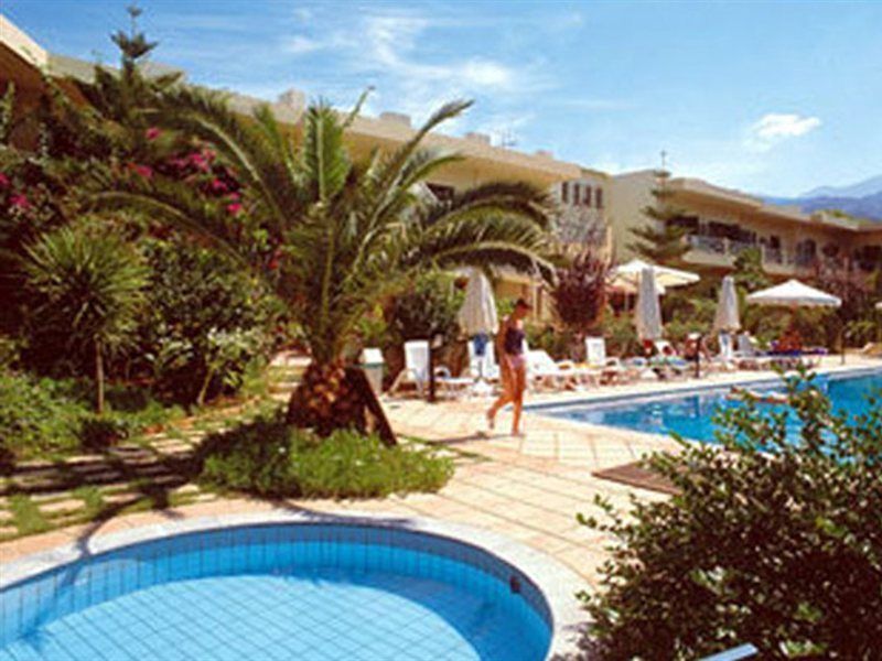 Solimar Ruby Malia  Exterior photo